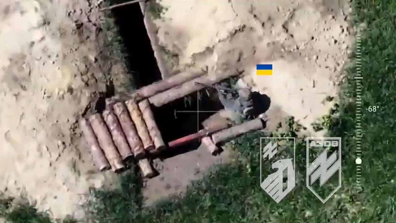Close combat: Ukrainian soldiers of the 20th Operational Brigade "Lyubart" of the 1st Army Corps "Azov" repelled a Russian infantry assault and defended their trenches near Toretsk. June 2025 [Published 11.06.2025]