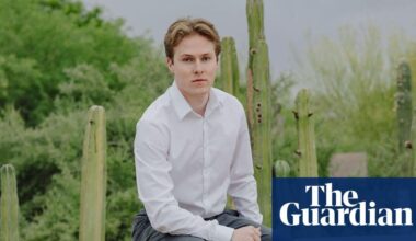 ‘No way to invest in a career here’: US academics flee overseas to avoid Trump crackdown | Trump administration