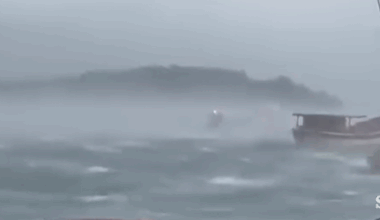Slovensko in hrvaško obalo zajele nevihte #animacija