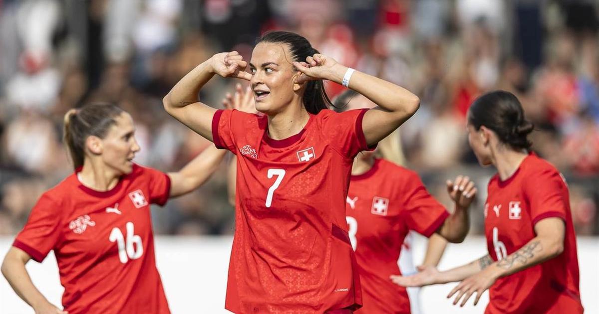 L'équipe de Suisse féminine tient sa 1re victoire en 9 matches. A Winterthour pour le dernier match avant l'Euro, les filles de Sundhage battent la Tchéquie 4-1 - rts.ch