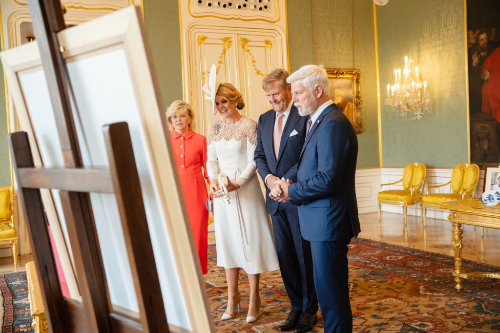 Dutch Royal Couple Meet Pavel, Fiala and Others On Official Visit To Prague – Brno Daily