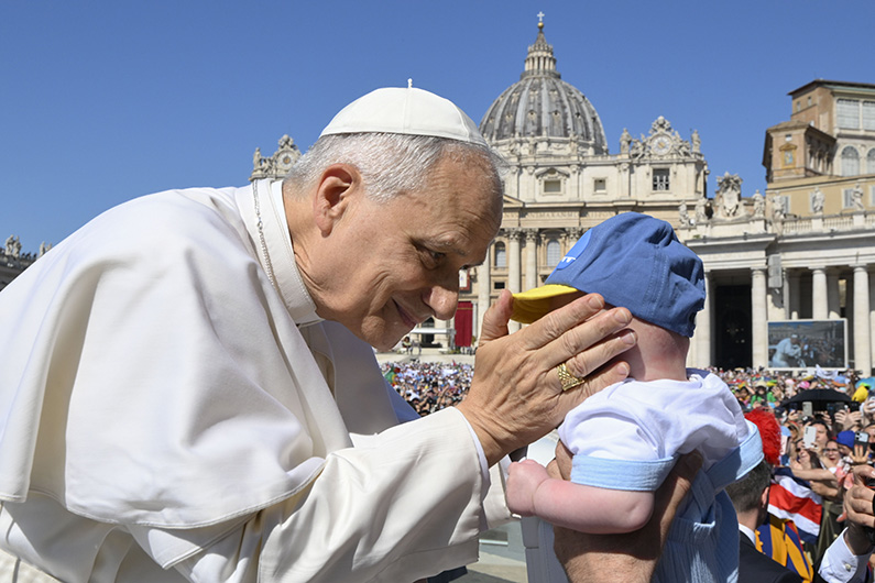 Reach out to families; let them know God loves them, pope says - Vatican