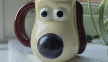 I found the holy grail of mugs in a charity shop. Couldn't resist getting it.