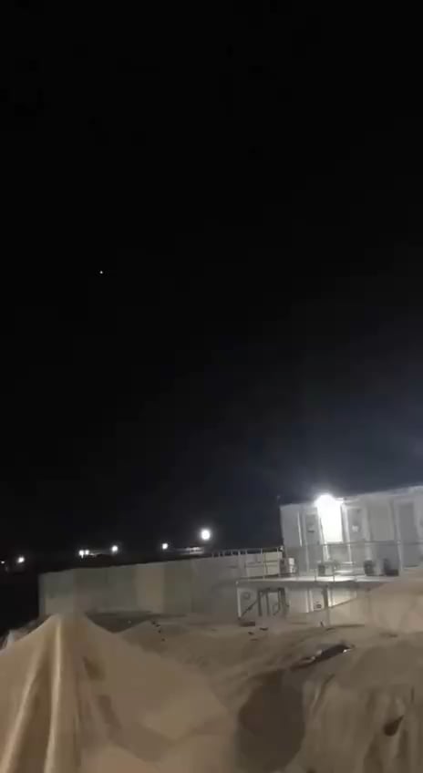 US airbase“Al-Asad” in Iraq was under attack few hours ago, the attack comes in simultaneously with several other drone strikes on different Iraqi bases that eventually destroyed the only 2 TPS-77 radars in the country.