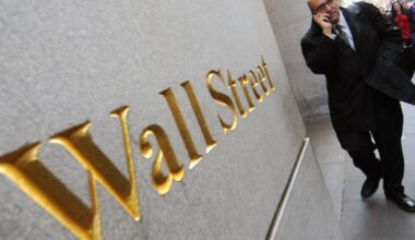Wall Street awaits jobs data, Powell comments as June kicks off