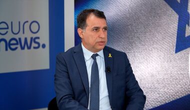 "L'Iran est aussi une menace pour l'Europe", déclare l'ambassadeur israélien auprès de l'UE et de l'OTAN à Euronews