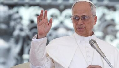 Vladimir Poutine et le pape Léon XIV ont évoqué le conflit en Ukraine au cours d’un échange téléphonique
