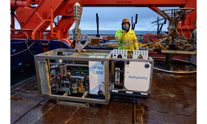 Polarstern expedition to map climate change effects in Arctic Ocean