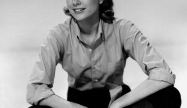Grace Kelly look sublime