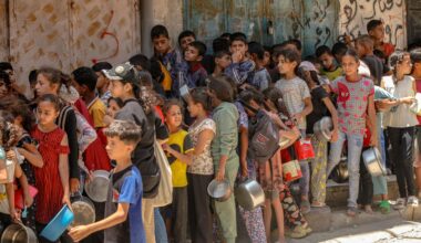 Nahost-Ticker: Viele Tote bei Angriff auf Hilfesuchende in Gaza