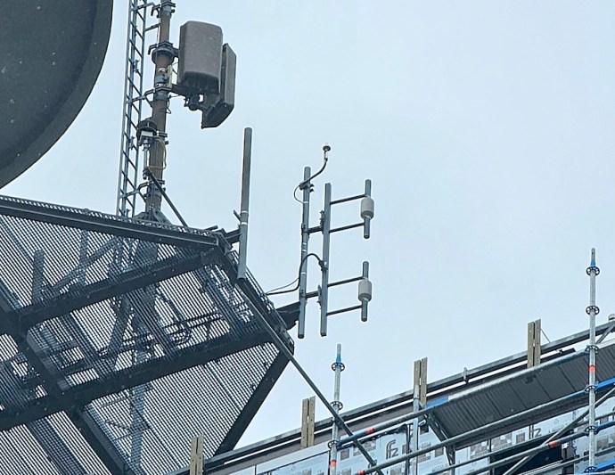 DAB+ Sendeantennen am Fernmeldegebäude Konstanz (Foto: RadioBlog.eu)
