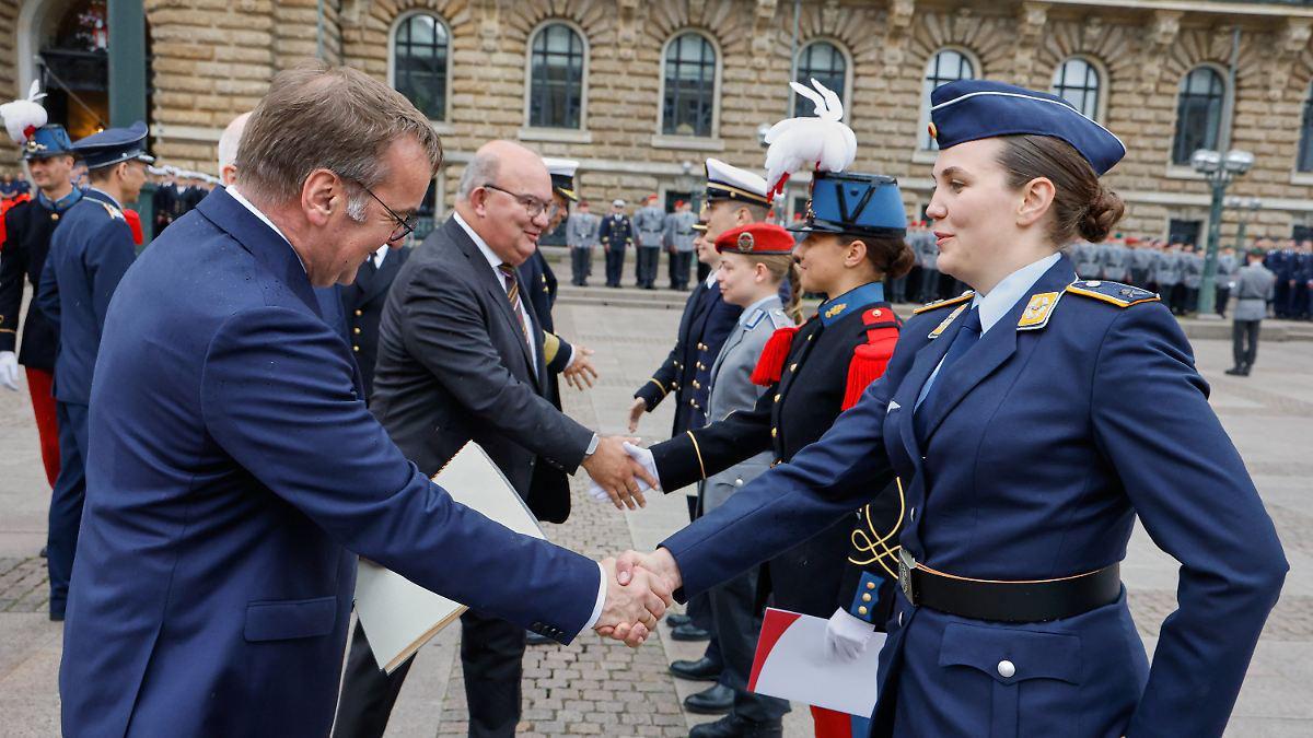 "Hat lange gefehlt": Deutschland begeht erstmals Veteranentag