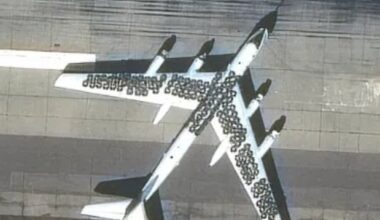 1/ The Russian Air Force's inability to protect its aircraft against Ukrainian drones is symptomatic of its neglected status within the Russian armed forces, according to a prominent milblogger linked to the air force. He says it is afflicted by "desperation and poverty".