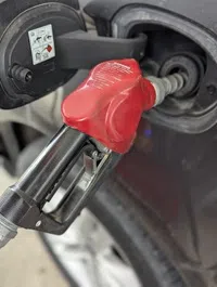 Gas Prices Dip Slightly, Diesel and Crude Show Mixed Trends | Western Iowa Today 96.5 KSOM KS 95.7