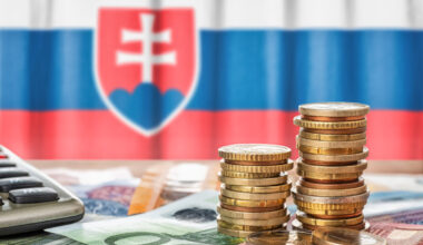 Slovensko zaostáva v investíciách. Fixné investície klesli a krajina stráca schopnosť lákať zahraničný kapitál