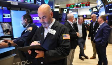 Why oil is tumbling and stocks are rising after Iran launched missiles at US bases