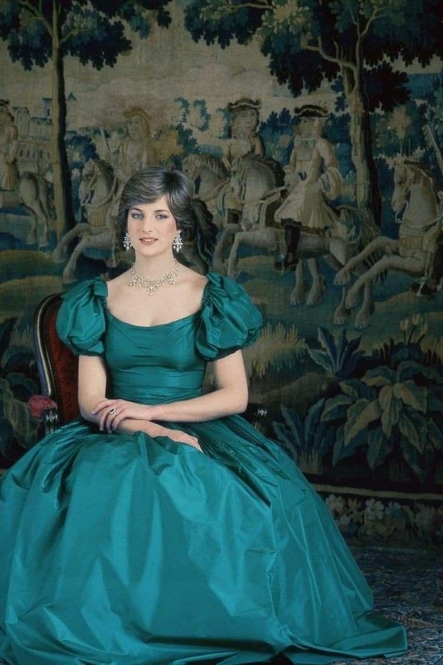 👑 A Princess in Full Palette Series: Green