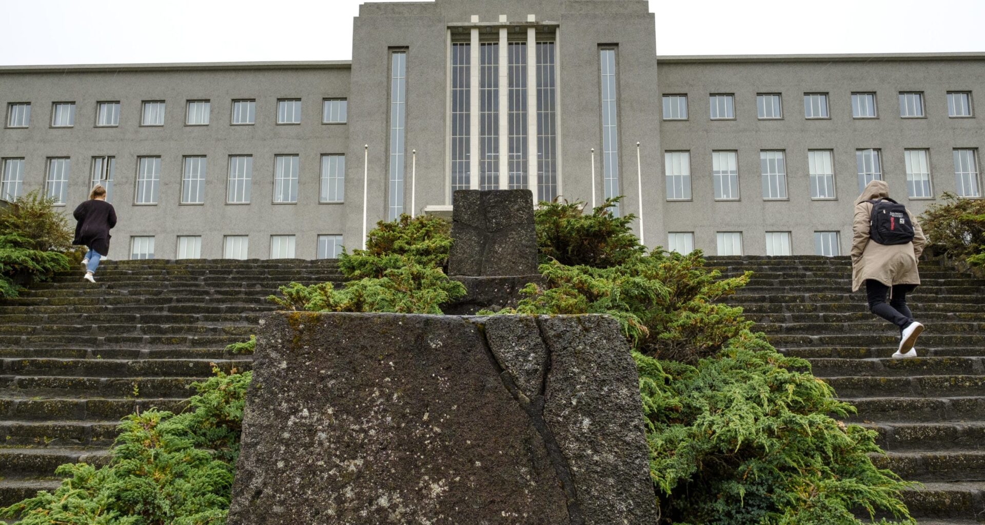 Iceland’s Largest University Celebrates 2025 Graduates