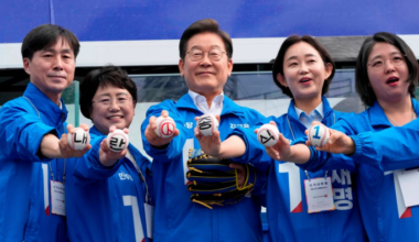 Lee Jae-myung, South Korea’s Democratic party’s presidential candidate, centre, with party members at a sports complex in Seoul