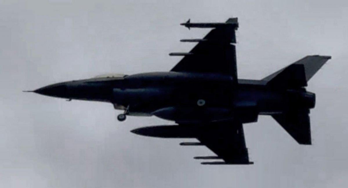 Norway donates 8 more F-16's