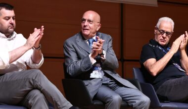 Il caso Lombardia. Forza Italia punge la Lega: "Governavamo meglio noi"