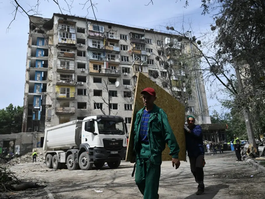 One killed, several wounded as Russia launches fresh wave of drone attacks on Ukraine
