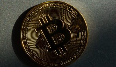 España junto con Bruselas cercan las 'criptos' y defienden el euro digital