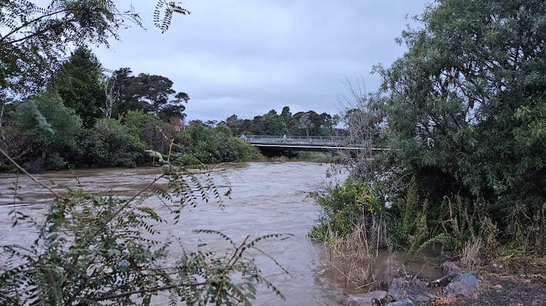 Images of the flooded Tauranga-Taupō River north of Tūrangi this morning.