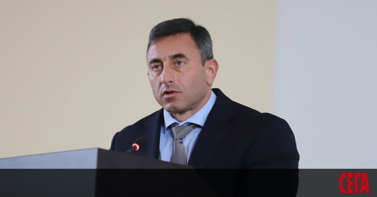 100 млн. лв. са скрити от данъци на фризьорки и майстори
