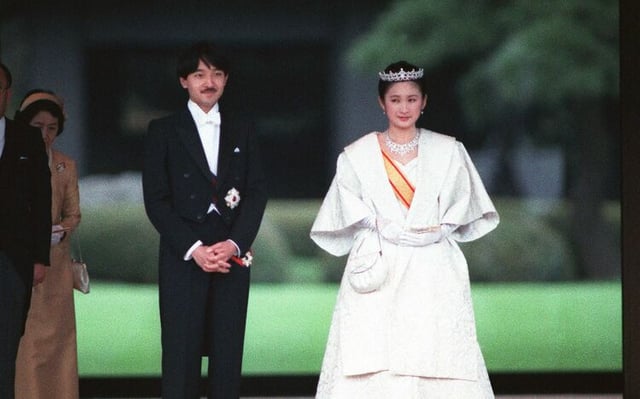 [Translated From Bunshun] How the Japanese Crown Prince Akishino married the "Apartment Princess" Kiko Kawashima 35 years ago.