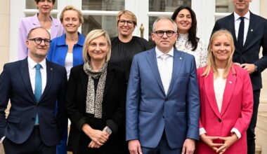 Vlaamse ministers krijgen 1.152 euro woon- en huishoudskosten bovenop hun loon