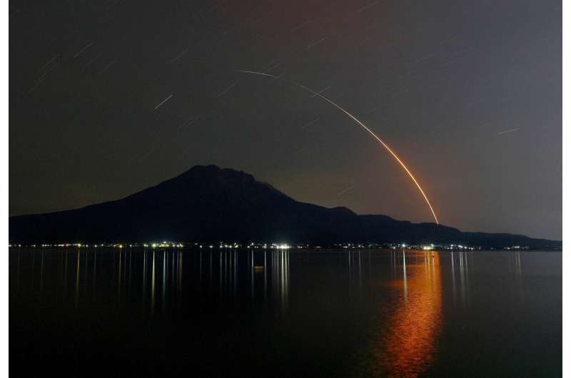 Japan launches a climate change monitoring satellite on mainstay H2A rocket's last flight