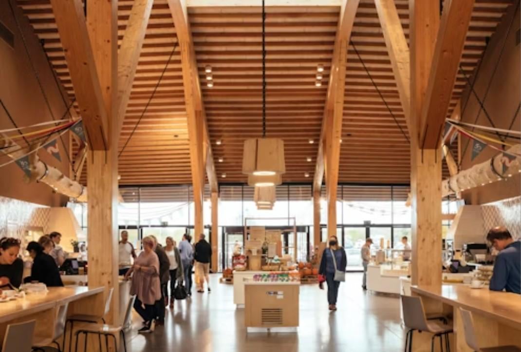 Is there a better service station in the UK than Gloucester services?