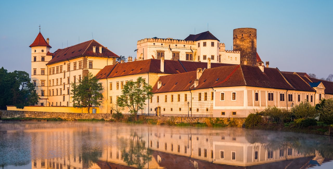 Best places to live in Czechia revealed: Prague is dethroned
