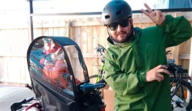 How to bike to work in the rain (and not turn up a drowned rat)