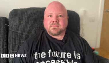 Man 'trapped' in Edinburgh home for months after locks changed