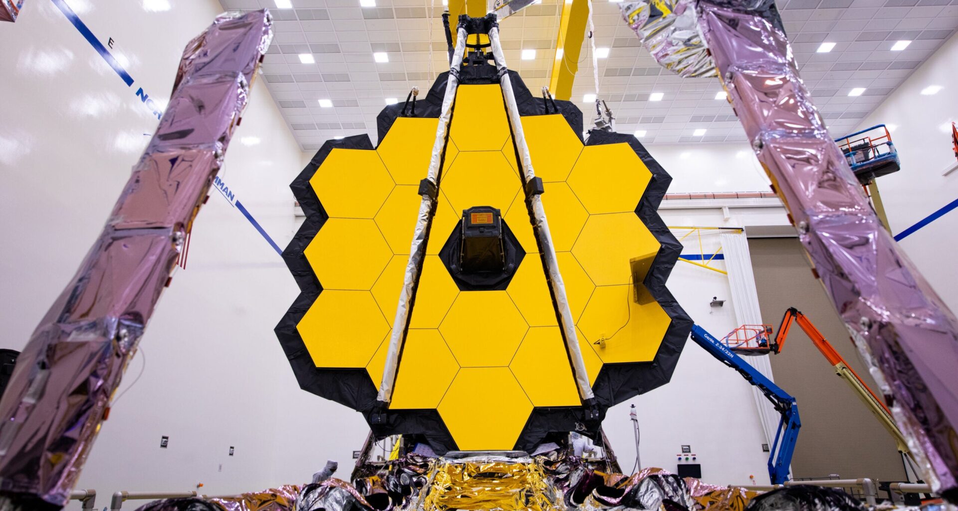 James Webb, Hubble space telescopes face reduction in operations
