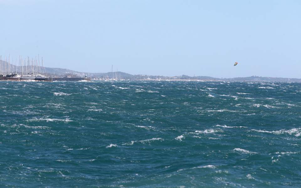 Temperatures to drop across Greece on Sunday