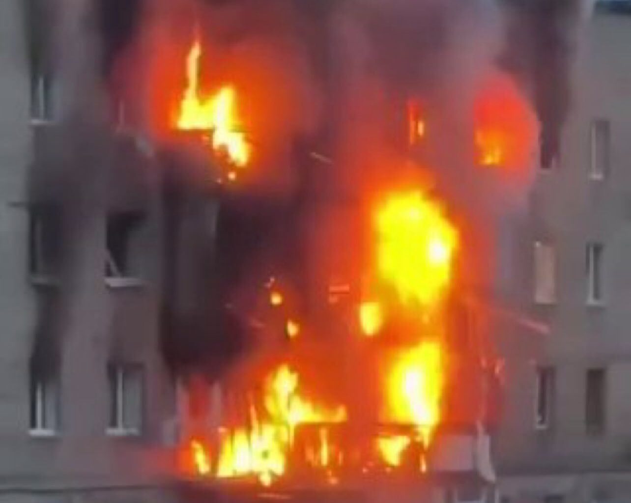 Overnight Ukraine’s second largest city, Kharkiv, experienced its most violent Russian attack since start of the war its mayor says. At least 16 injured, one dead. Drones & missiles caused 40+ explosions over 90 min period. Explosions also heard in Ternopil - UA media