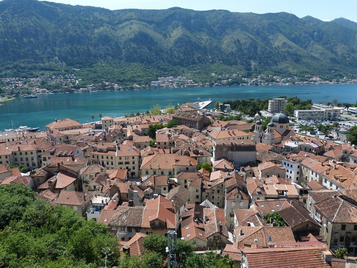 Slovenija objavila nov seznam tveganih držav