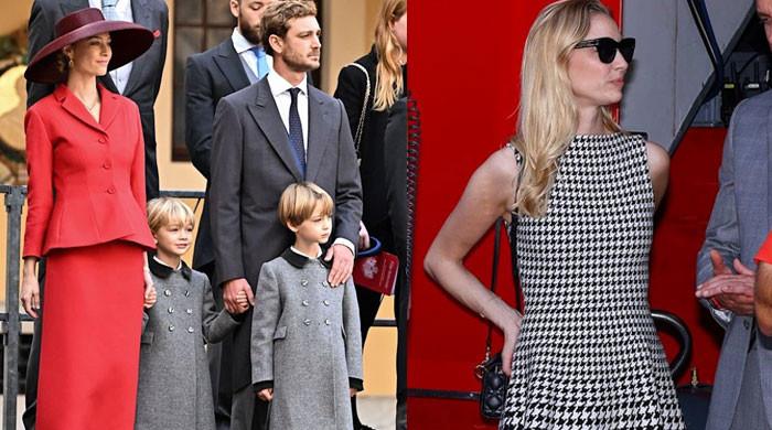 Royal stuns fans in pregnancy outfit