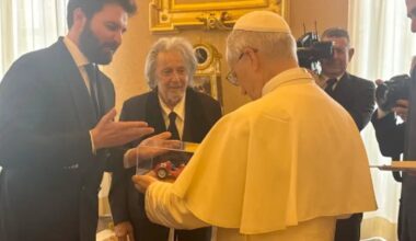 Pope's first private audience with movie star: who was it? This is the photo of the Oscar winner with Leo XIV - ZENIT