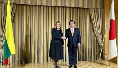 Lithuania, Japan boost defense ties at Tokyo business forum