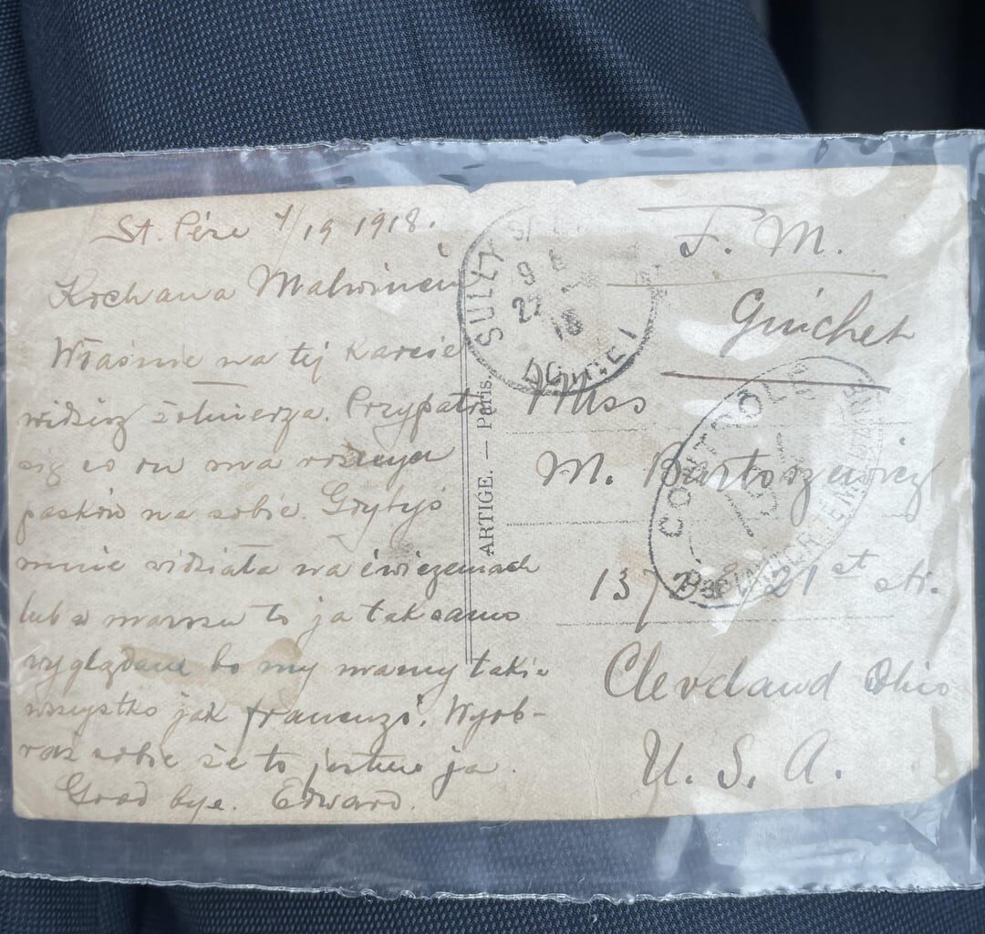 I bought a WWI postcard for my collection and afterwards I saw the message seems to be in Polish though I may be mistaken. Are any of you able to read it?