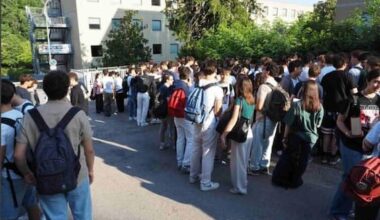 Maturità 2025, oggi prima prova scritta d'italiano: tracce e ultime notizie sugli esami. LIVE