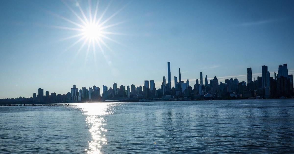 An extreme heat wave is sweeping across the U.S., with over 15 million people under extreme heat warnings and more than 220 million at risk from oppressive heat and humidity