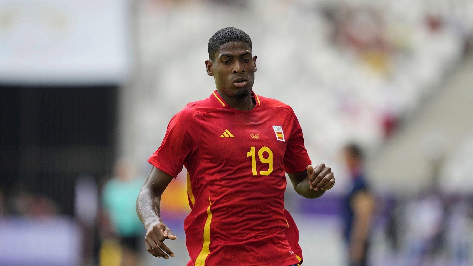 Spain U21 star 'said yes' to Gunners as he's 'not scared' to compete with 'best in world' duo