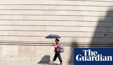 Deadly weekend heat in England ‘100 times more likely’ due to climate crisis. High temperatures likely to cause deaths and will worsen in future as global heating intensifies, scientists warn.