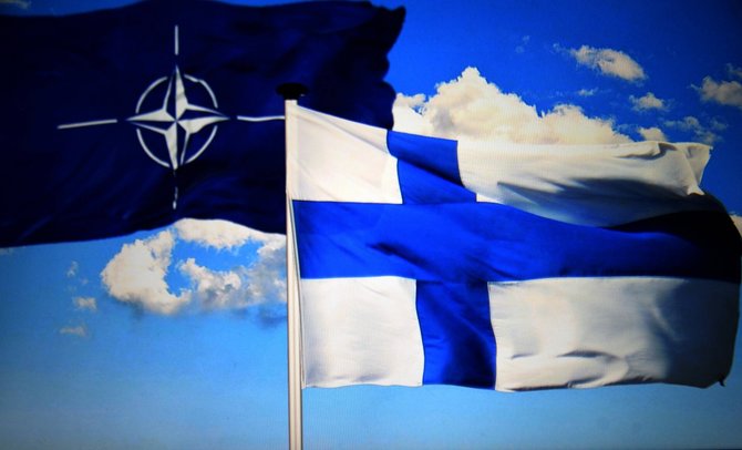 NATO ir Suomijos vėliavos / Yassine Mahjoub/SIPA / Yassine Mahjoub/SIPA