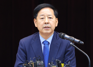 Korea’s economy will run like a business for growth: finance minister nominee